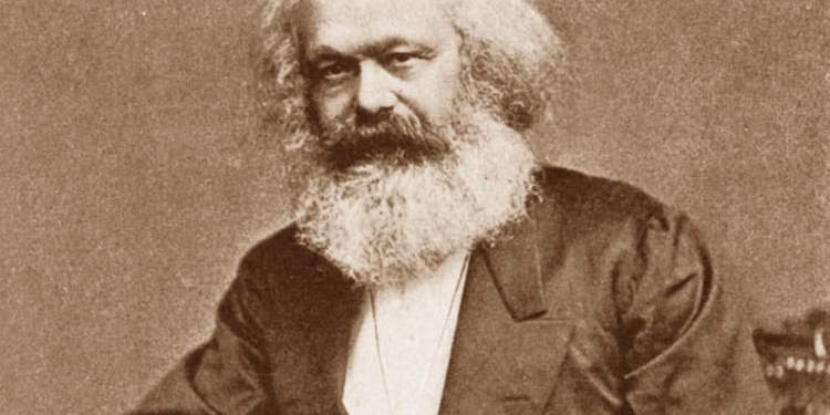 چرا مارکس هنوز برای ما اهمیت دارد؟ (از خود بیگانگی) 6 Karl Marx چرا مارکس هنوز برای ما اهمیت دارد؟ (از خود بیگانگی)