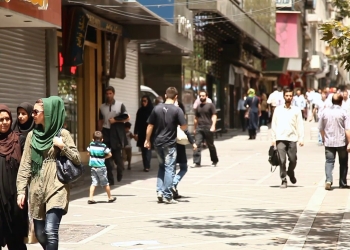 بررسی تطبیقی تاریخی سیر آگاهی زنان در ایران